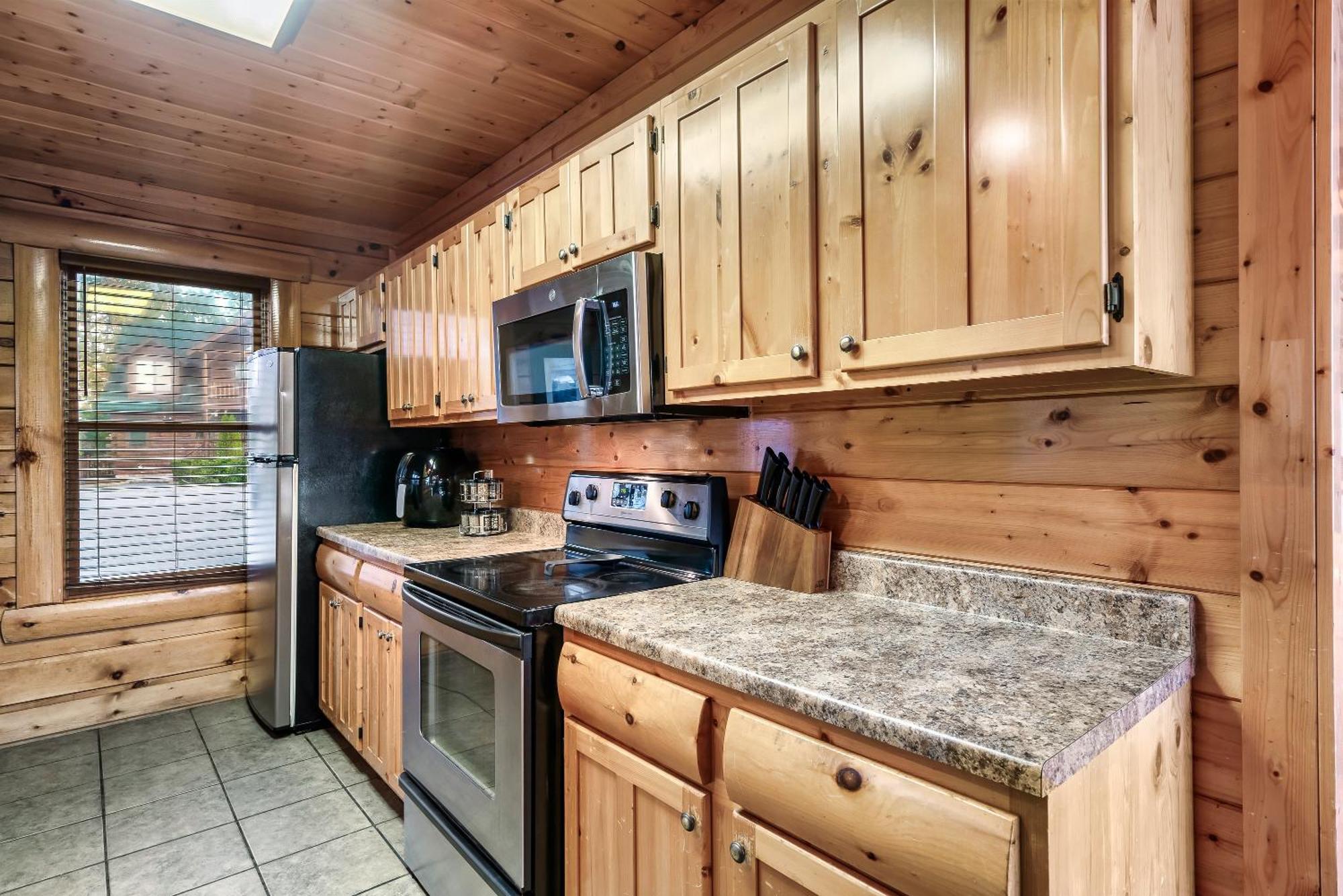 Epic Mountain Views, Hot Tub, Game Room, Sleeps 10 Sevierville Zewnętrze zdjęcie