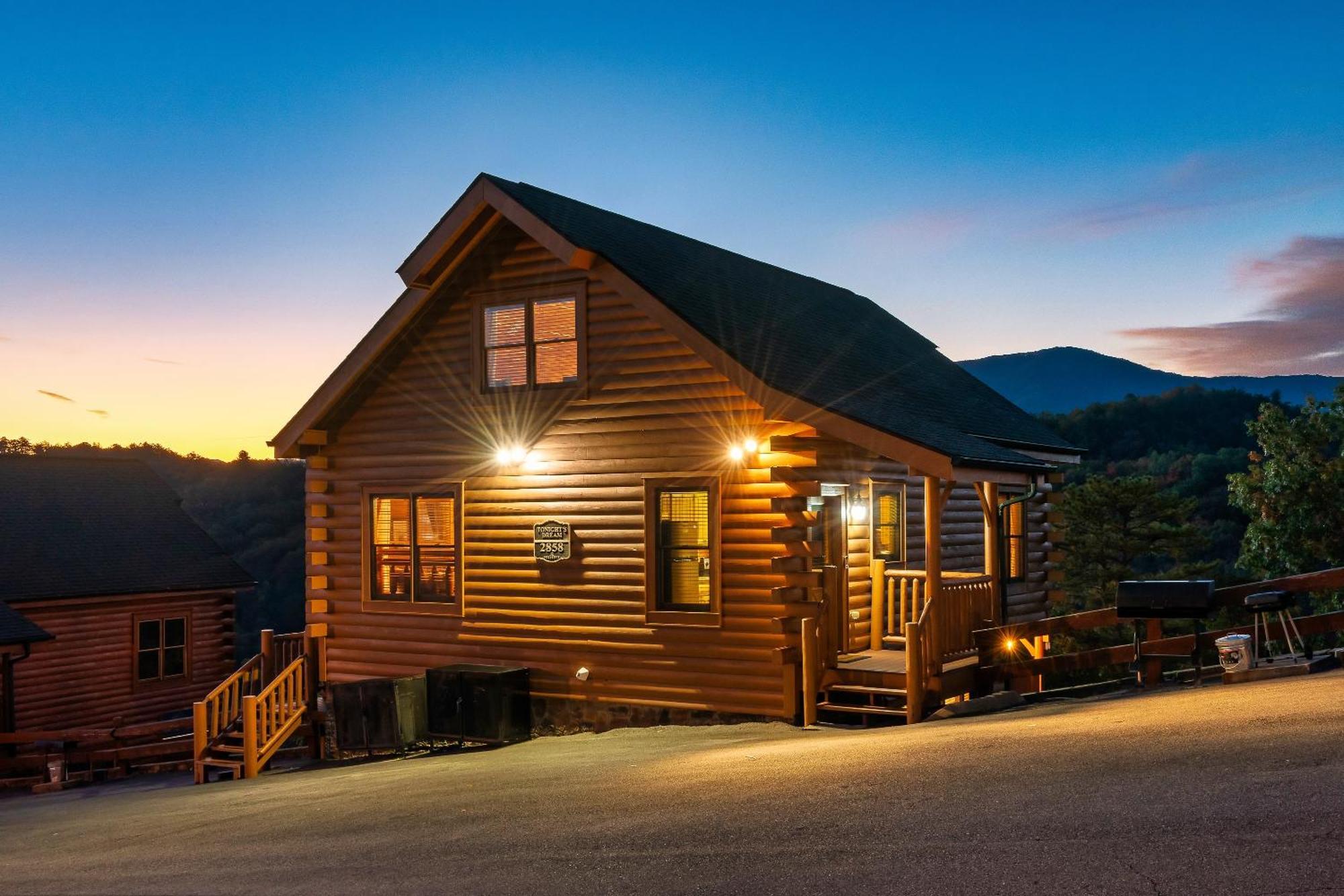 Epic Mountain Views, Hot Tub, Game Room, Sleeps 10 Sevierville Zewnętrze zdjęcie