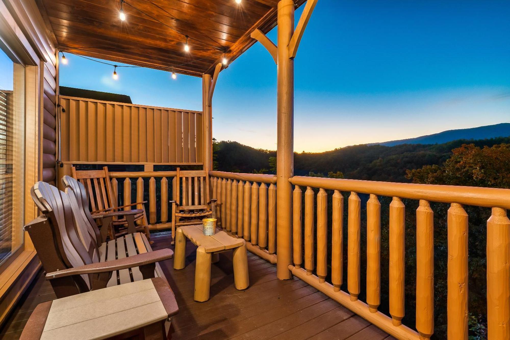 Epic Mountain Views, Hot Tub, Game Room, Sleeps 10 Sevierville Zewnętrze zdjęcie
